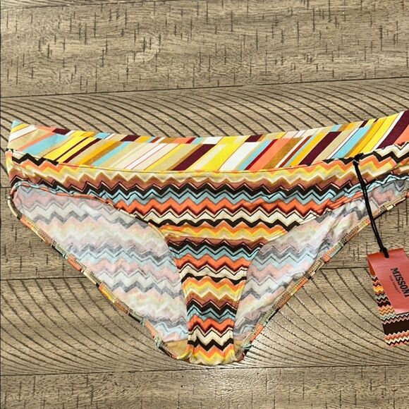 NWT Rare Missoni for Target 🎯 Multicolor Zigzag Bikini underwear. - Picture 17 of 17